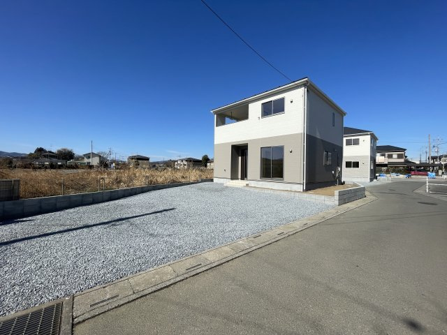 【前面道路含む現地写真】 | 寄居町赤浜第6  クレイドルガーデン　新築戸建　全2棟　2号棟