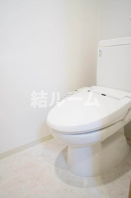 豊島区東池袋５丁目の賃貸マンションのトイレ