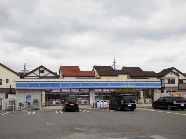 【周辺】 | Casa Calma（カーサカルマ） | ローソン柏原石川町店(コンビニ)まで240m