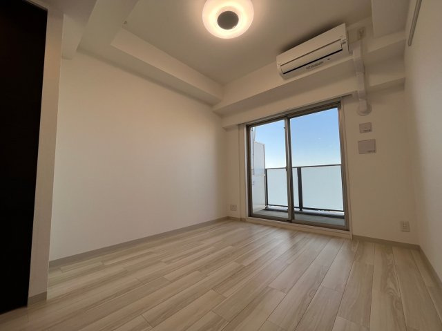 エステムコート名古屋黒川シャルマン　名古屋市賃貸　仲介手数料無料の居間・リビング