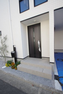 【エントランス】