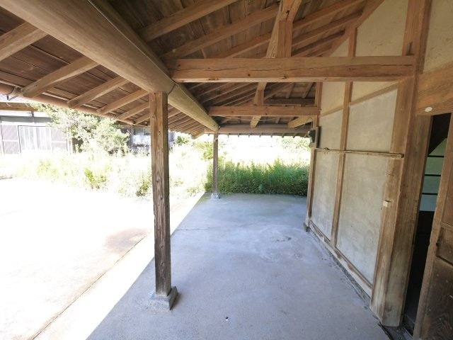 長生郡一宮町東浪見　中古戸建のその他|敷地約525坪5LDK和風平屋+倉庫 他に地目山林・畑1860坪も合わせ売買になります瓦補修必要です
