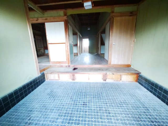 長生郡一宮町東浪見　中古戸建のその他|敷地約525坪5LDK和風平屋+倉庫 他に地目山林・畑1860坪も合わせ売買になります瓦補修必要です