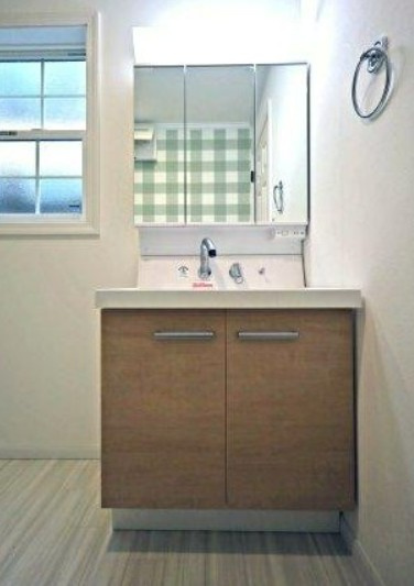 【新築】入間郡三芳町北永井新築分譲住宅 全1棟の独立洗面台|朝の身支度に欠かせない洗面台です！