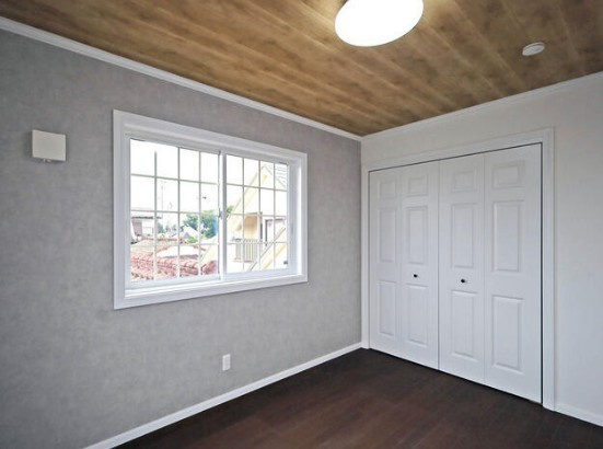 【新築】入間郡三芳町北永井新築分譲住宅 全1棟の洋室|3F南西 6帖洋室です！