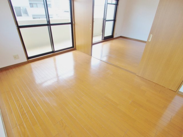 シャンペトルの居間・リビング