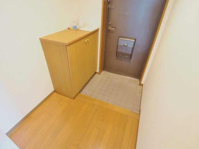 シャンペトルの玄関