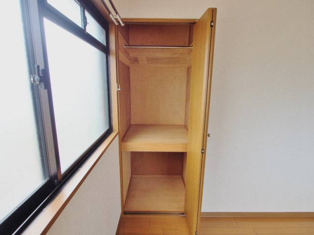 シャンペトルの収納