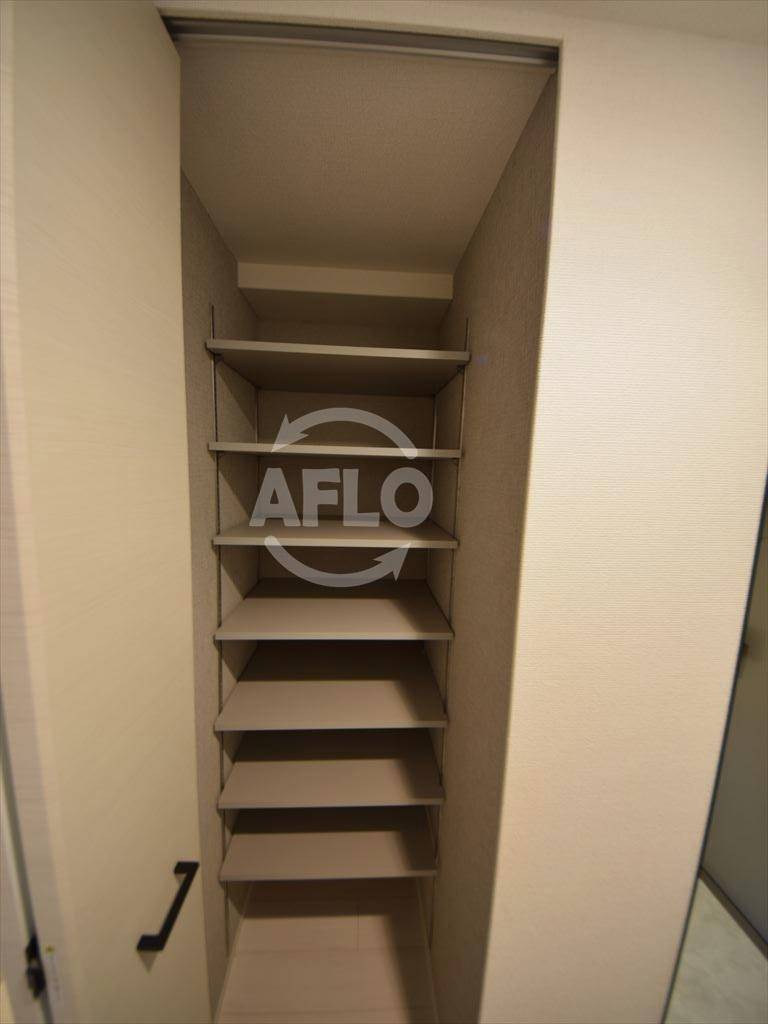 レオンコンフォート本町東Ⅲの収納|レオンコンフォート本町東Ⅲ　シューズボックス