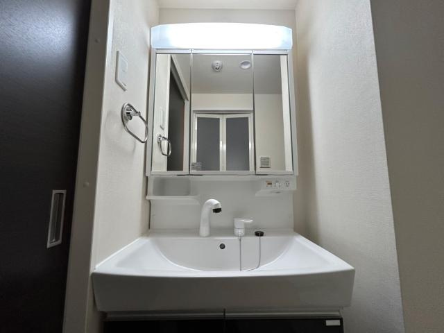 コンフォート　若木の洗面所|洗面