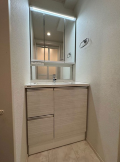 【独立洗面台】