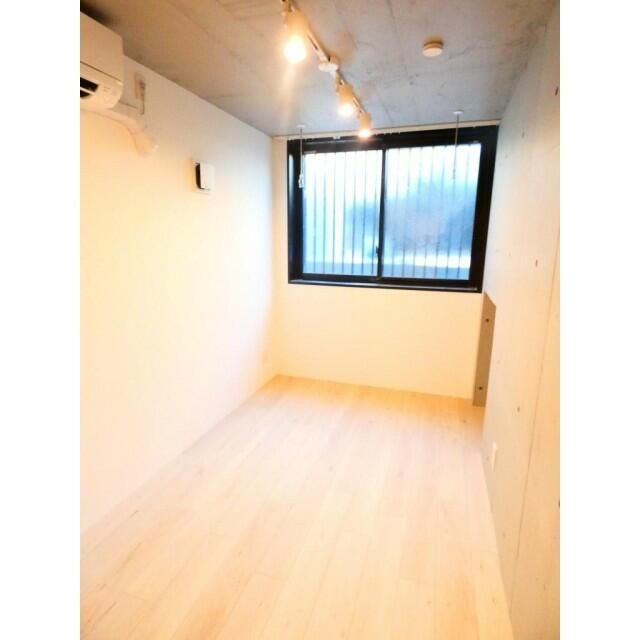 ＤＫ池袋の居間・リビング|☆スペシャリストなプロ賃貸師が接客対応させていただきます☆