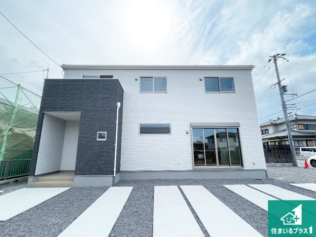 守山市荒見町　第1期　新築一戸建ての外観|安心の10年保証！外観を美しく保ち、雨水で汚れを落とします！気になることがありましたら、お気軽にお問い合わせください！