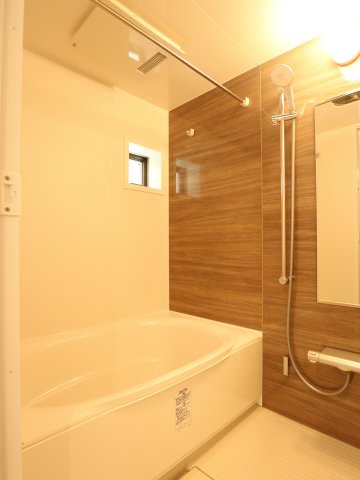 CLIVIA八幡の浴室|エコアクアシャワーを搭載！浴室冷風、暖房、乾燥完備！