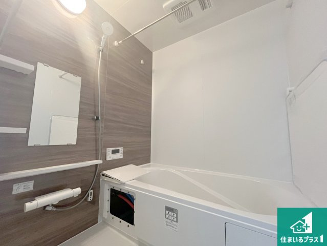 守山市荒見町　第1期　新築一戸建ての前面道路含む現地写真|周辺は落ち着いた街並みの住宅地！子育てがしやすい住環境です！まだ未完成ですが、現地でしかわからない事もございます。是非一度ご覧ください。