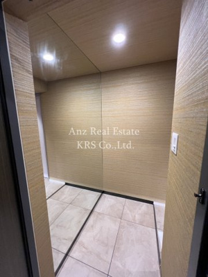 【設備】 | ＰＨＯＥＮＩＸ北堀江 | 玄関にある大きな鏡！