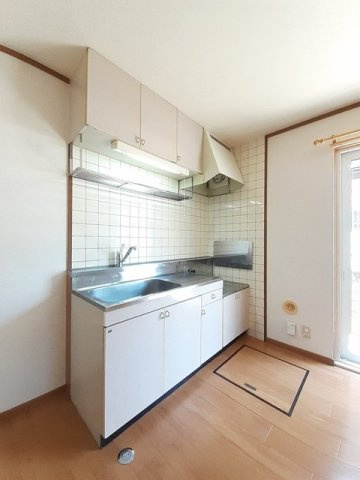 モア　ルフランのキッチン|お料理しやすいキッチンです