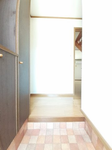 モア　ルフランの玄関|落ち着いた玄関です