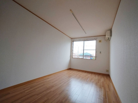 グレイスの洋室|コンパクトで使いやすい洋室です