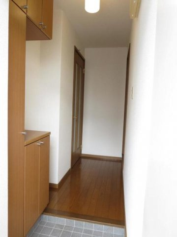 ハッピースクエアー　Ⅰの玄関|ゆったりとした玄関です