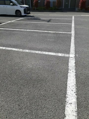 メゾン　パサニアＣの駐車場|駐車スペースもあります