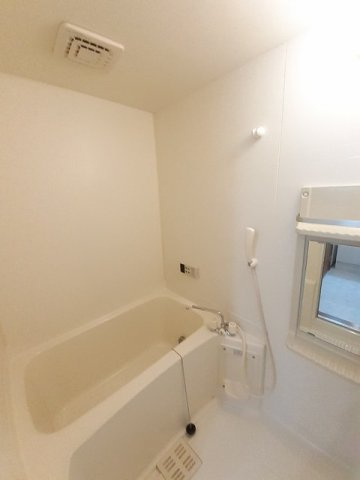 メゾン　パサニアＣの浴室|お風呂で日々の疲れを落としましょう