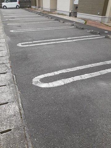 プランドール　ドゥーの駐車場|駐車場です