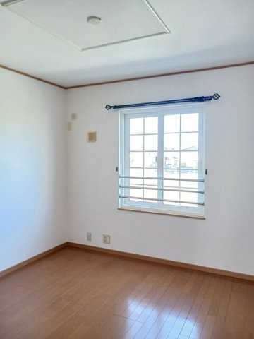 シャン・ドゥ・フルールのその他