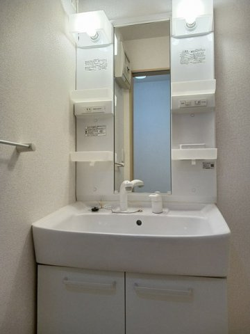 セレブリティ　Ｄの洗面所|洗面所です
