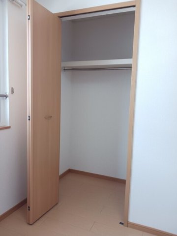 ティファニーハイツ　Ⅱの収納|たっぷりとした収納スペースです