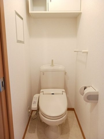 ティファニーハイツ　Ⅰのトイレ|コンパクトで使いやすいトイレです
