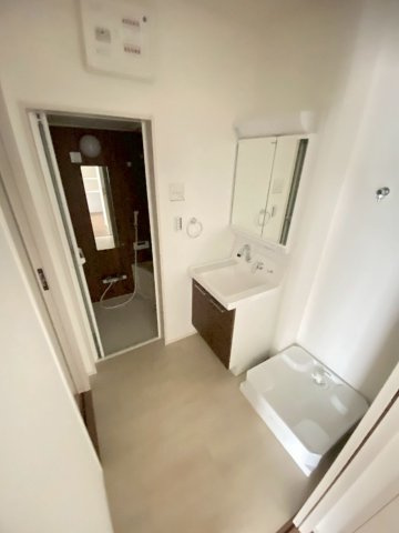 【洗面所】