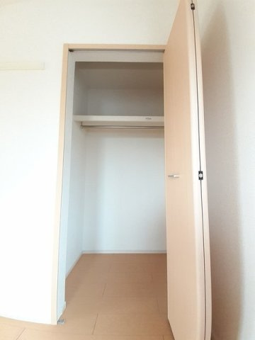 サンビレッジ．Ⅰの収納|便利な収納スペースです