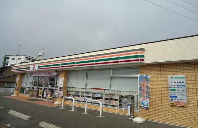 エレガンテ・カーサの周辺|セブンイレブンさんまで480m