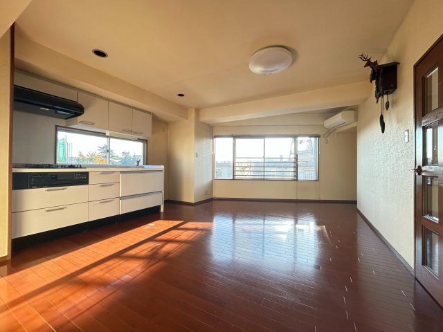 PRIMOの居間・リビング