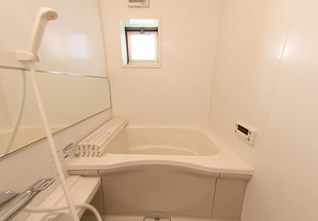 シティハイム加茂の浴室|きれいなお風呂です
