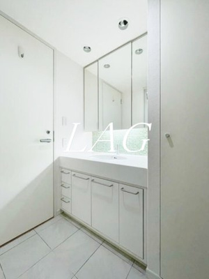 【洗面所】 | パークホームズセントラルシティ中央区湊 | 洗面台です。