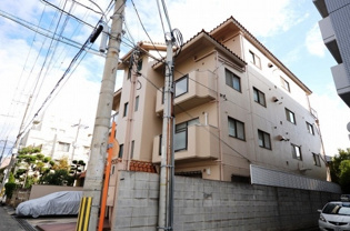 親王塚マンションの外観