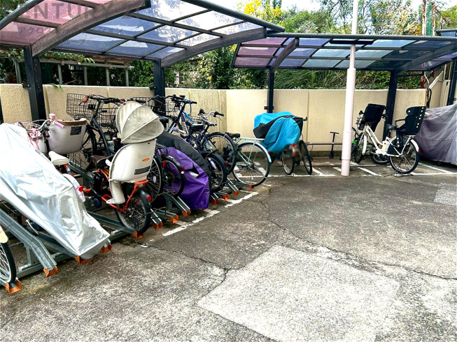 駐輪場