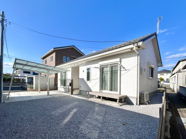 【中古戸建】高崎市倉賀野町の外観|■外観｜親戚や友人を何度でも招きたくなってしまうようなお家です( ＾＾ )