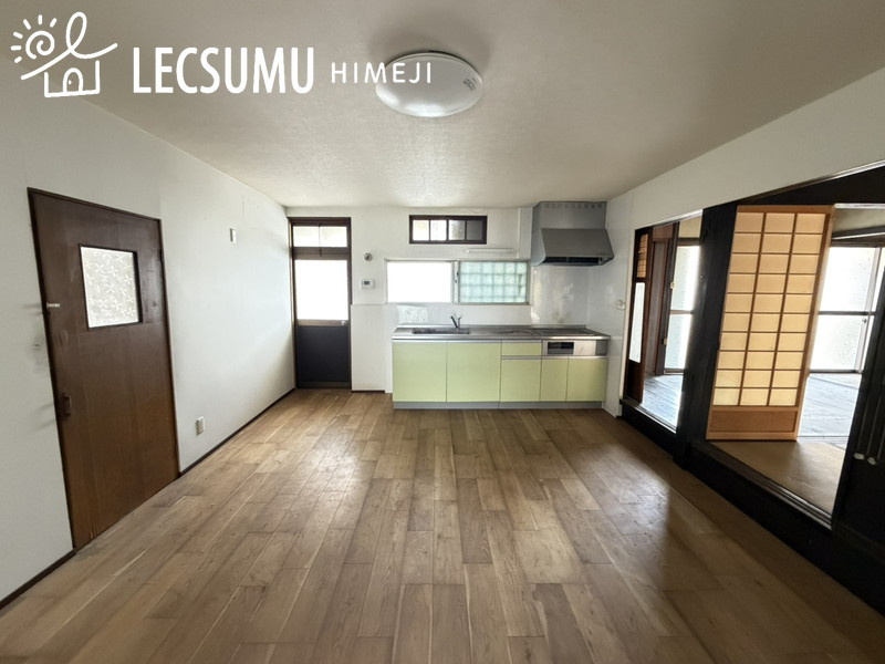 姫路市六角/中古戸建のキッチン