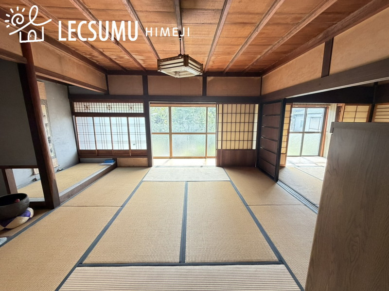 姫路市六角/中古戸建の寝室