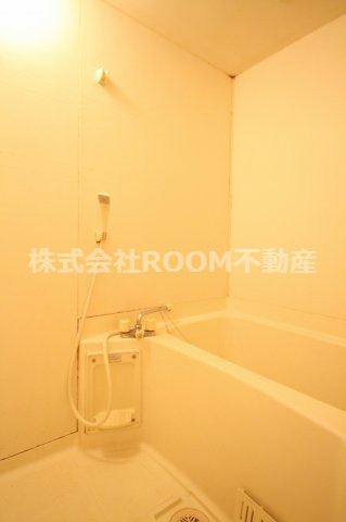 ガーデンTOの浴室