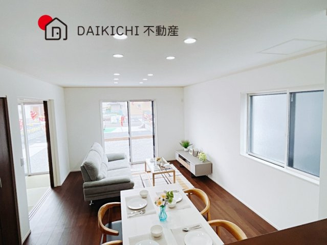 【居間・リビング】 | 羽生市大字上岩瀬　新築戸建　全12棟　12号棟