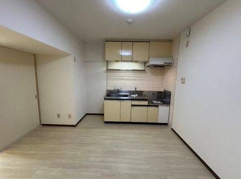 ブルジョン７の居間・リビング|※イメージ別号室写真