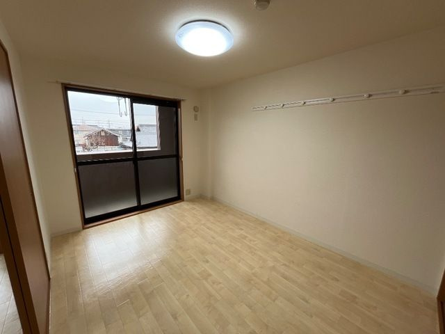 プロニティ　オオフク弐番館の洋室
