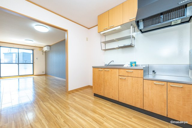 フレックスタウン小柴見のキッチン
