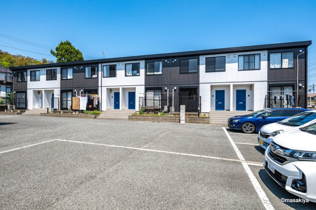 フレックスタウン小柴見の外観