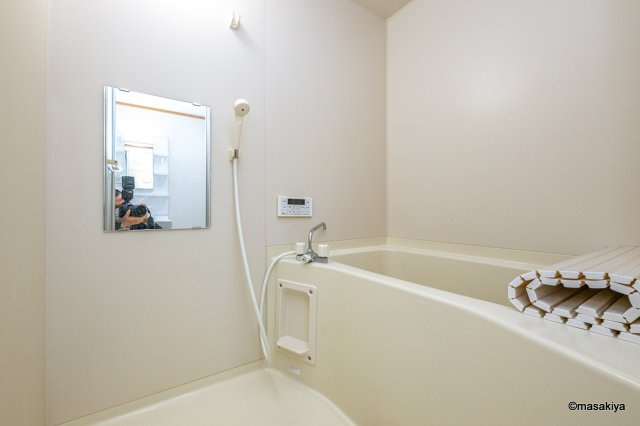 フレックスタウン小柴見の浴室