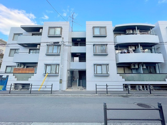 パティオ小松の外観